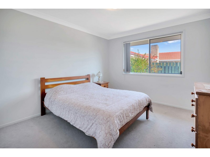 2 Vaucluse Place, Robina QLD 4226