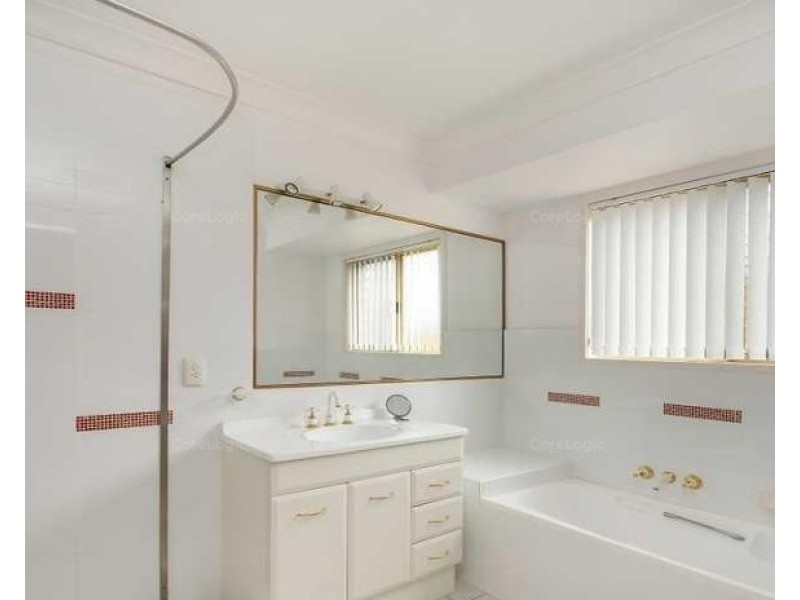 20 Manly Drive, Robina QLD 4226