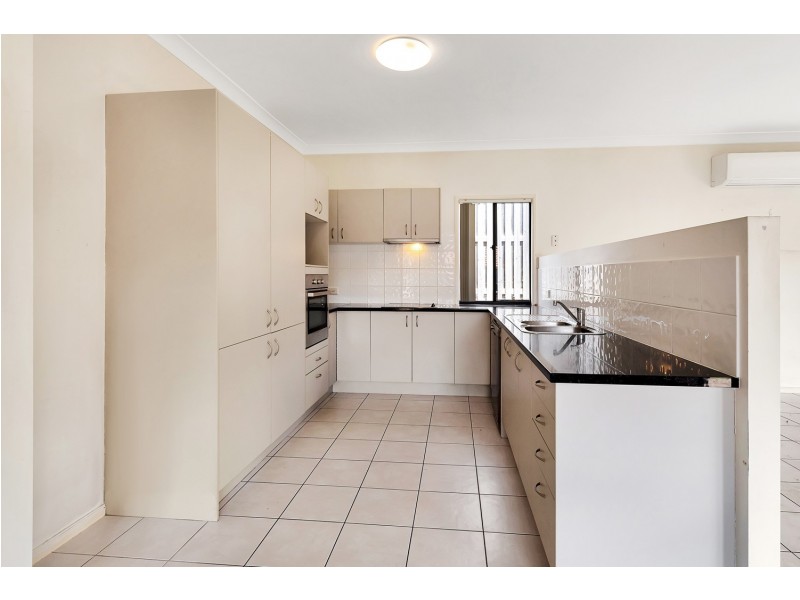 8 Flamevine Street, Upper Coomera QLD 4209