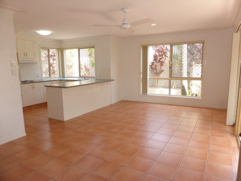 26 Cedarwood Ct, Robina QLD 4226