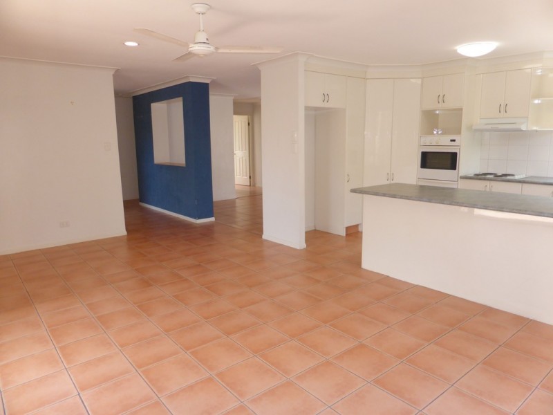 26 Cedarwood Ct, Robina QLD 4226