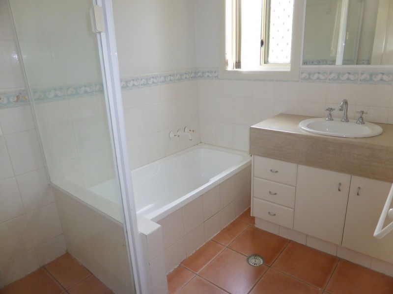 26 Cedarwood Ct, Robina QLD 4226