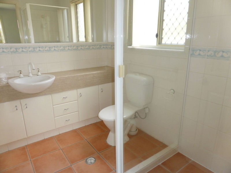 26 Cedarwood Ct, Robina QLD 4226