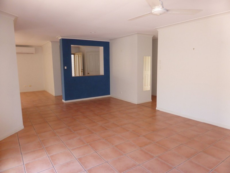 26 Cedarwood Ct, Robina QLD 4226