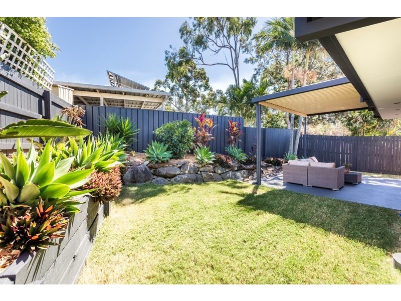 2/18 Cabot Court, Merrimac QLD 4226