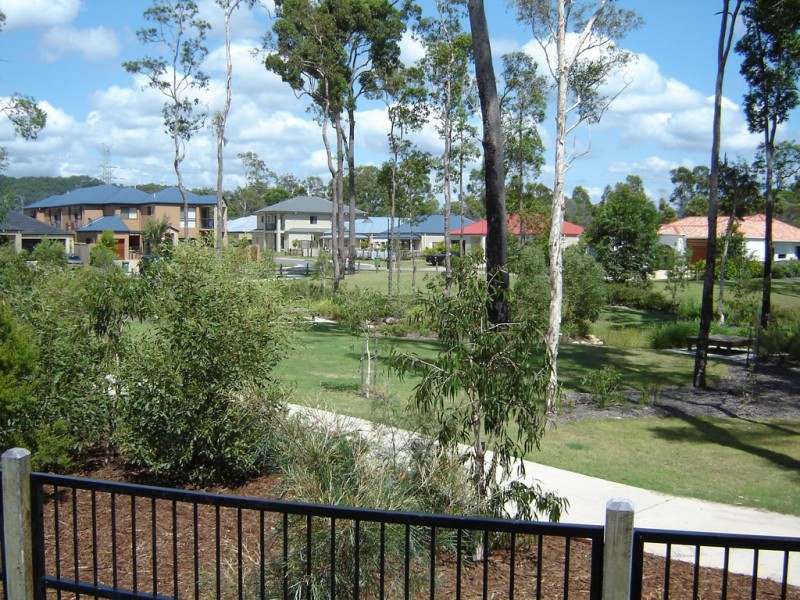 2 Kodiak Drive, Varsity Lakes QLD 4227