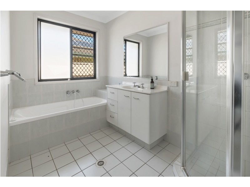 14 Leopardwood Circuit, Robina QLD 4226