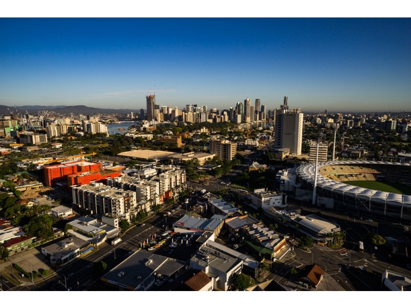 304/77 Jurgens Street, Woolloongabba QLD 4102