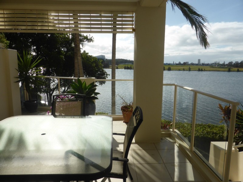 188/251 Varsity Parade, Varsity Lakes QLD 4227