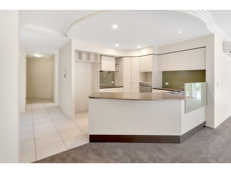 173/251 Varsity Parade, Varsity Lakes QLD 4227