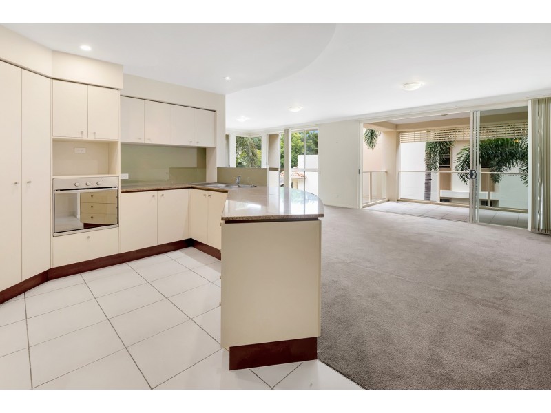 173/251 Varsity Parade, Varsity Lakes QLD 4227