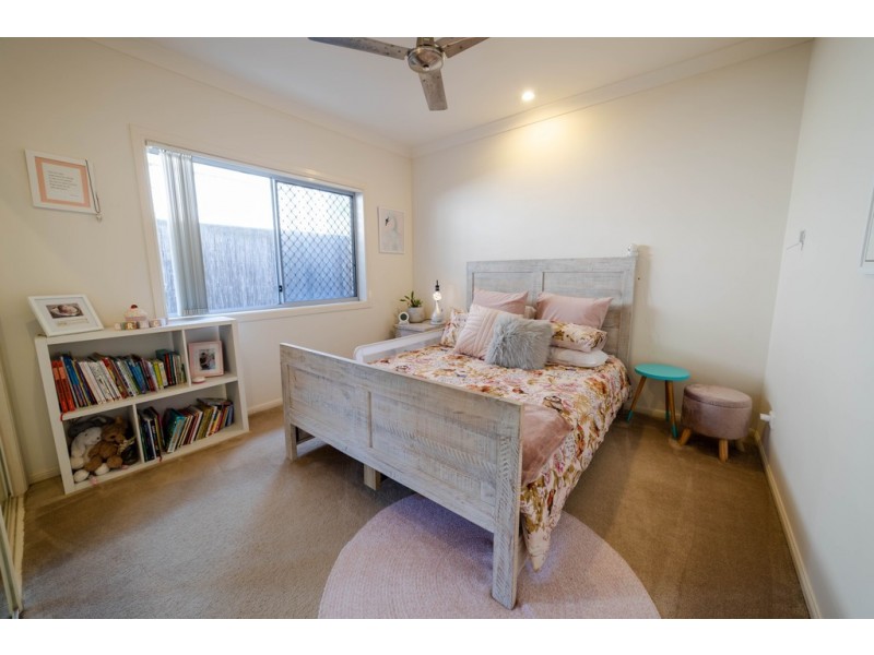 2/7 Castello Circuit, Varsity Lakes QLD 4227