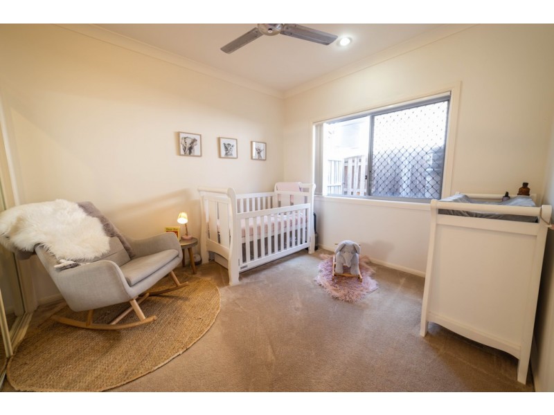 2/7 Castello Circuit, Varsity Lakes QLD 4227