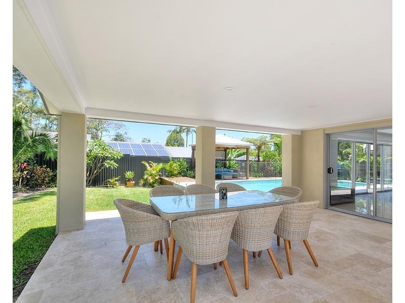 15 Homebush Drive, Robina QLD 4226