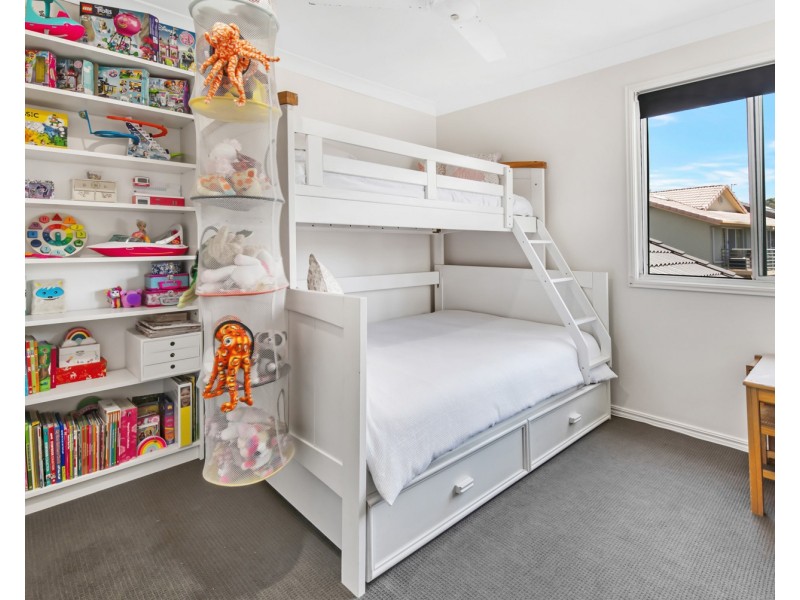 171/215 Cottesloe Drive, Mermaid Waters QLD 4218