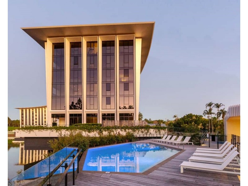 1 Ross Street, Benowa QLD 4217