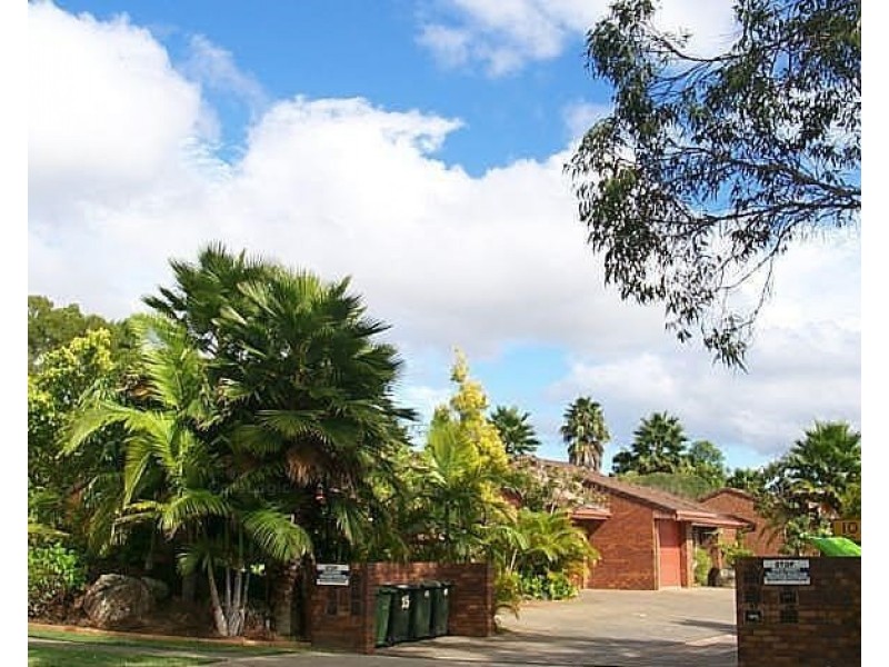 16/1 Kentwood Court, Robina QLD 4226