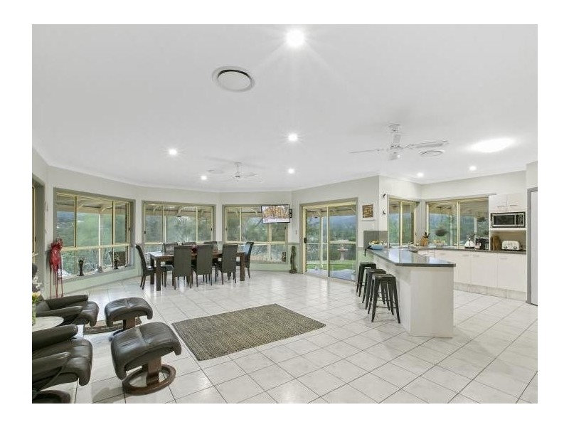 539 Bonogin Road, Bonogin QLD 4213