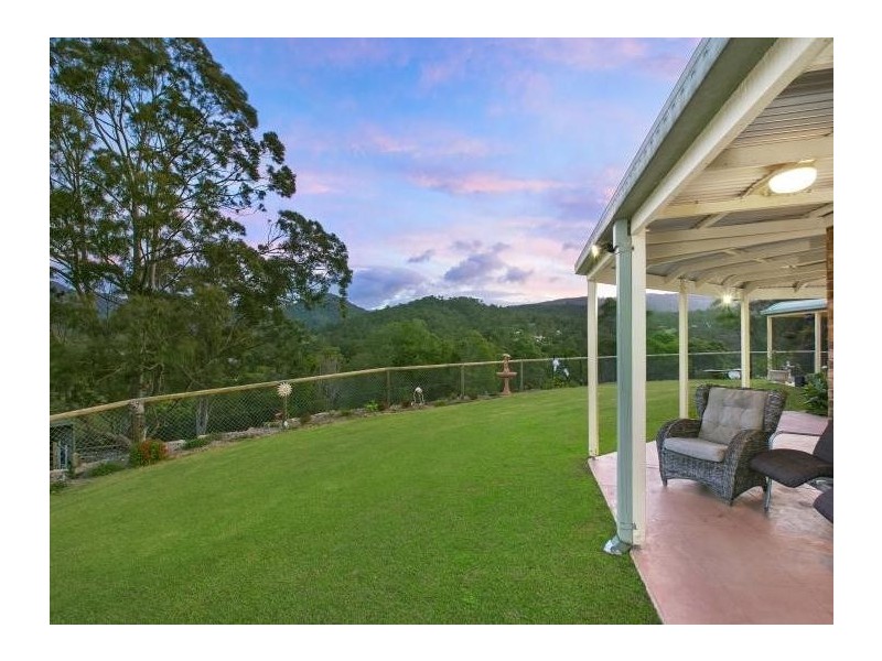 539 Bonogin Road, Bonogin QLD 4213