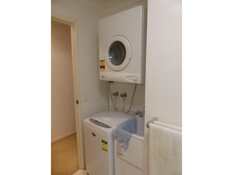 212/5 Bourton Road, Merrimac QLD 4226