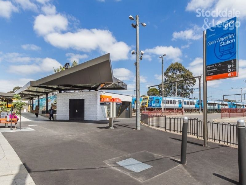 811/39 Kingsway, Glen Waverley VIC 3150