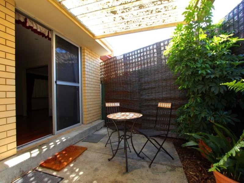 109 Manning Road, Manning WA 6152