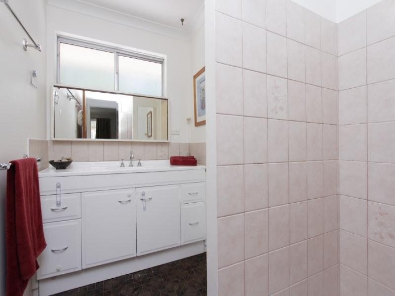 109 Manning Road, Manning WA 6152