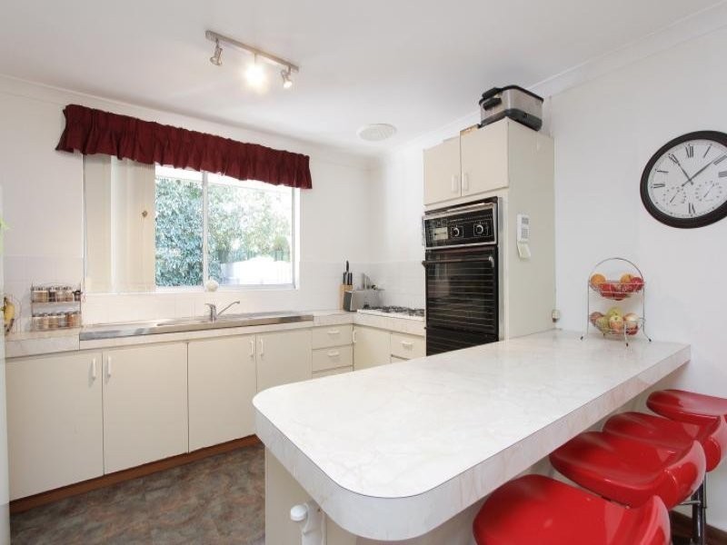 109 Manning Road, Manning WA 6152