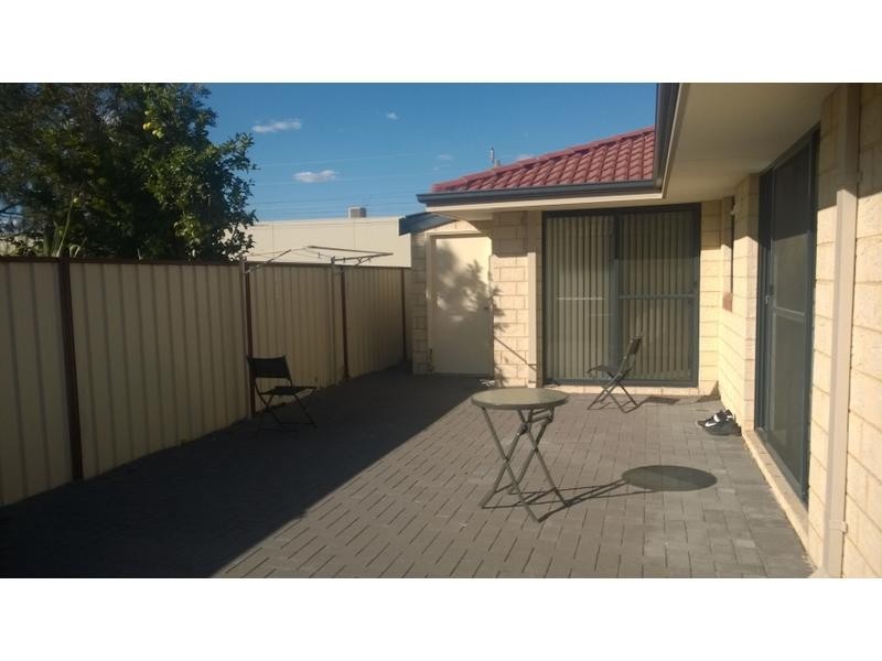 No.3 98 Wheatley Street, Gosnells WA 6110