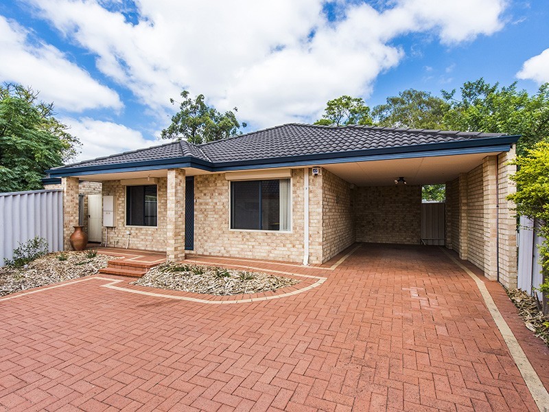 2/13 Pollock Street, Bentley WA 6102