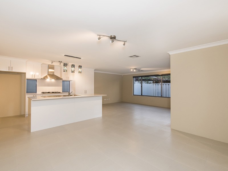 2B Rose Place, Wilson WA 6107