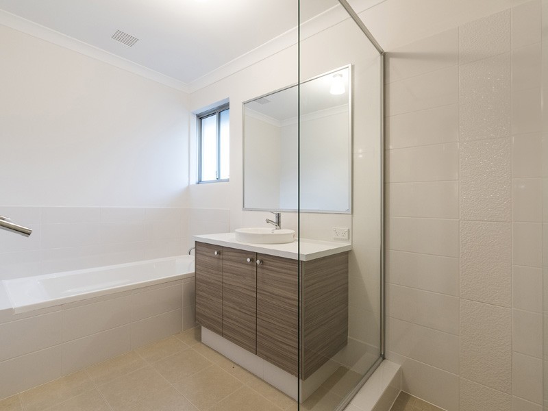 2B Rose Place, Wilson WA 6107