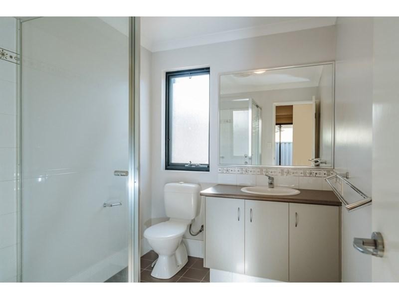 7/73 Station Street, Cannington WA 6107