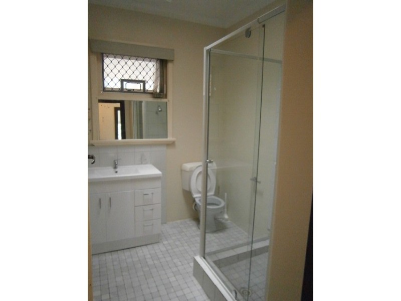 36 Wanaping Rd, Kenwick WA 6107