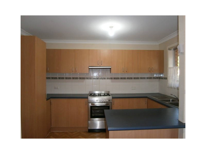 12 Boongala Close, Karawara WA 6152
