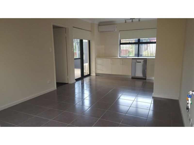 U2/37 Morrison Road, Woodbridge WA 6056