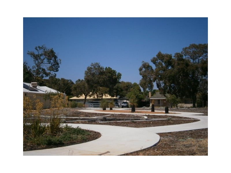 NO.28 Cedar Way, Maddington WA 6109