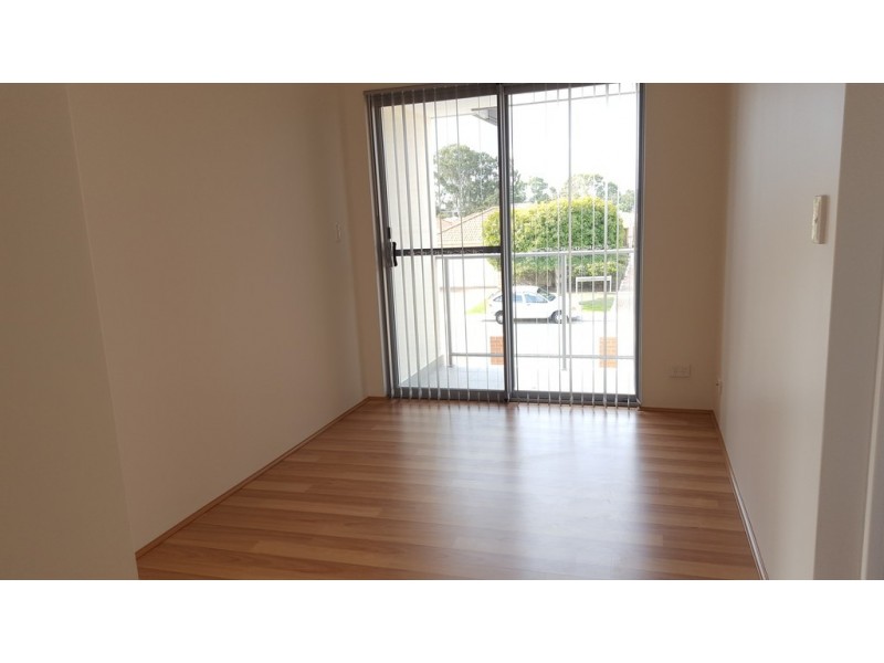 37B/35 Camberwell Street, Beckenham WA 6107