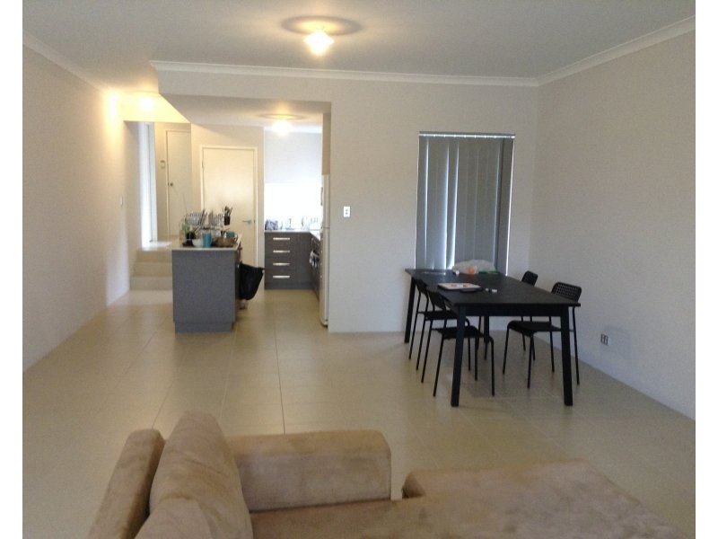 16C Hopkinson Way, Wilson WA 6107