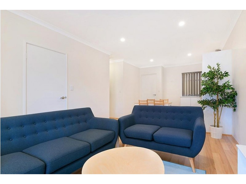 33/35 Camberwell Street, Beckenham WA 6107