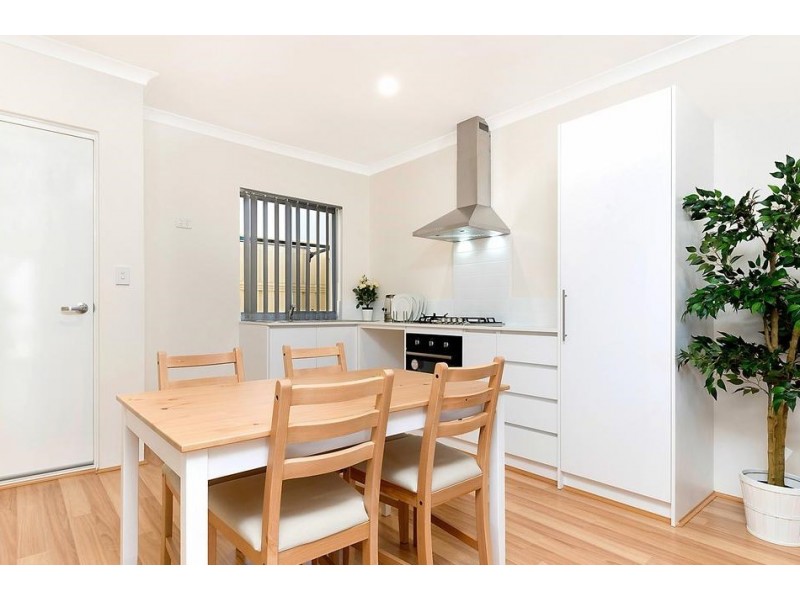 33/35 Camberwell Street, Beckenham WA 6107