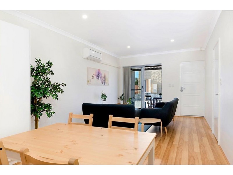 33/35 Camberwell Street, Beckenham WA 6107