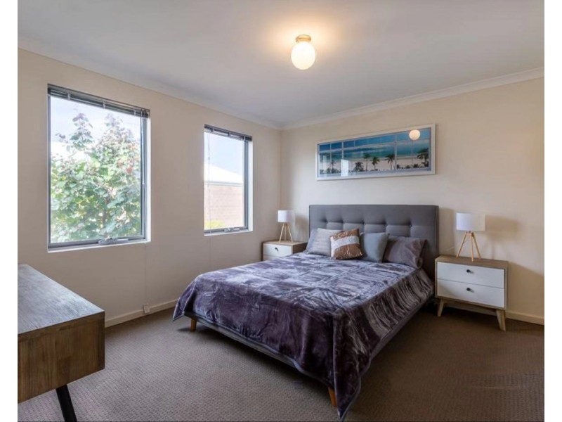 13/201 Boardman Way, Canning Vale WA 6155