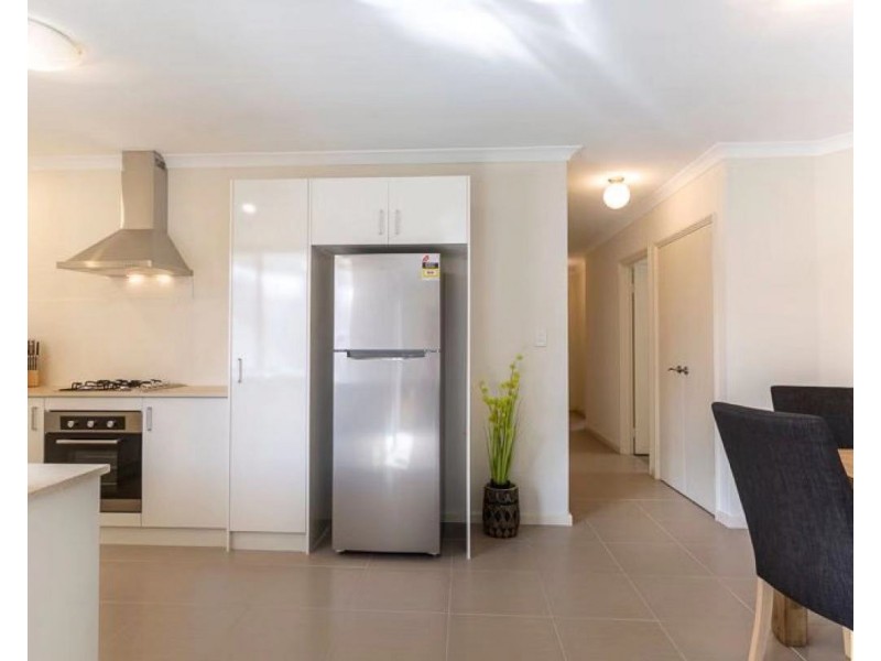 13/201 Boardman Way, Canning Vale WA 6155