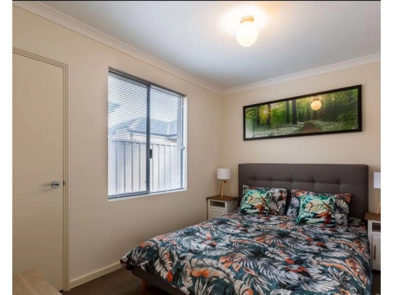 13/201 Boardman Way, Canning Vale WA 6155