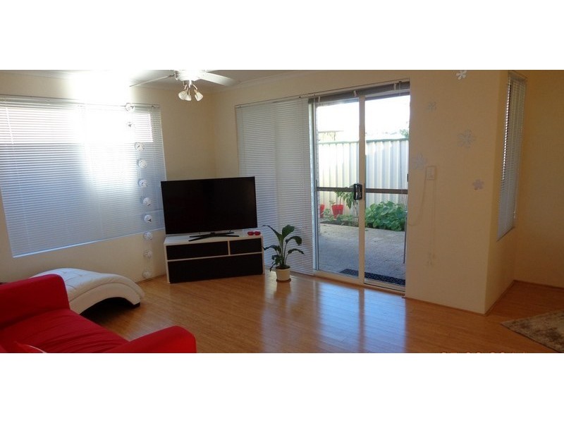 8/6 Acton Avenue, Bentley WA 6102