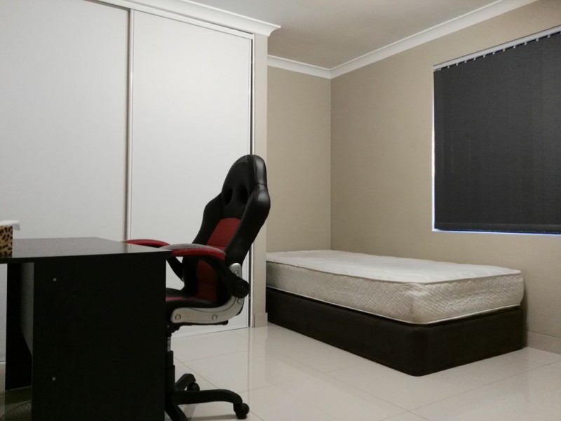 4/18 Stannard, St James WA 6102