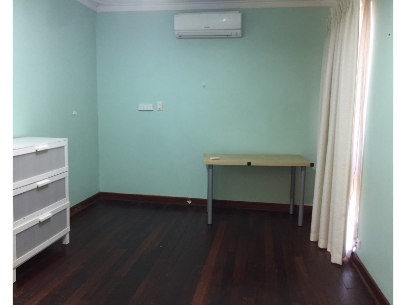 7 Michelle Street, Wilson WA 6107