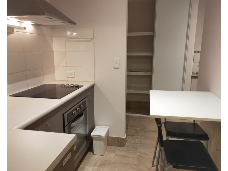 39A Saint Catharines Promenade, Champion Lakes WA 6111