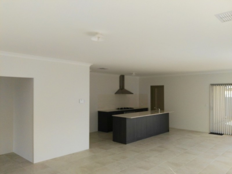 106 Yangtze Avenue, Southern River WA 6110